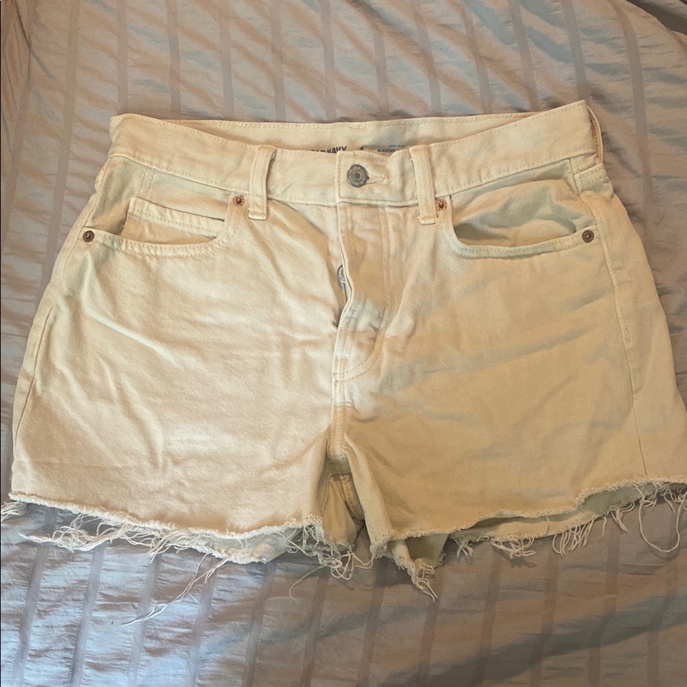 Old Navy Cream Jean Shorts Frayed Hem Mid-Thigh